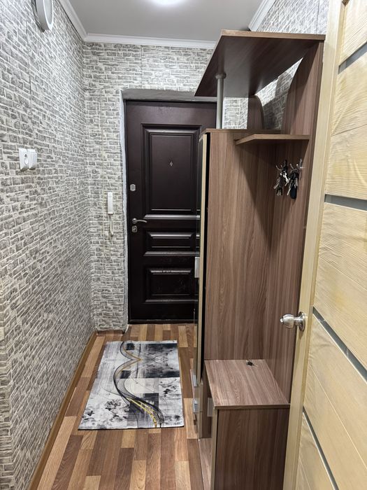 продается 2 комнатная квартира