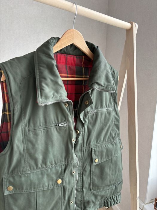 Жилет размер М.