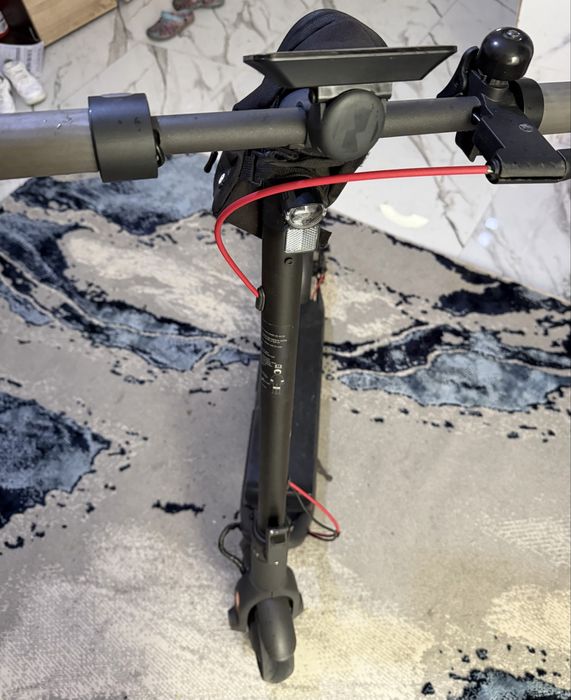 Trotineta navee v50i pro
