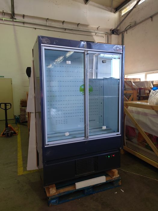 Vitrina verticala Refrigerare - Merida 132 cm / Profesionala