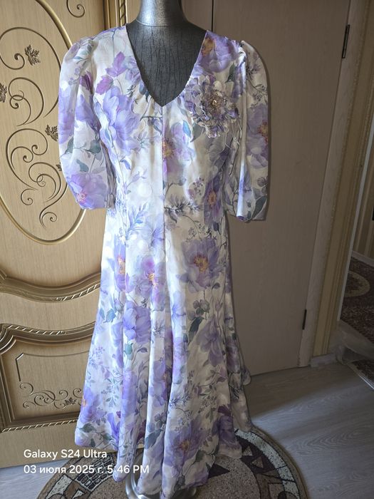 Продам платье Турция 48 размер