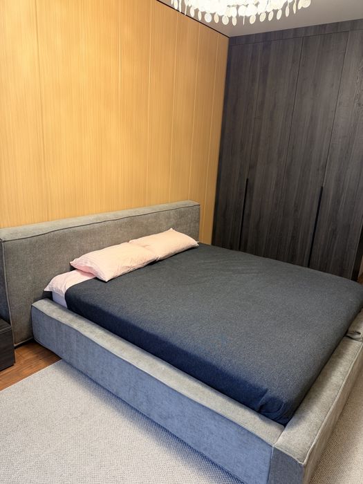 Кровать 180/200 шенил материал