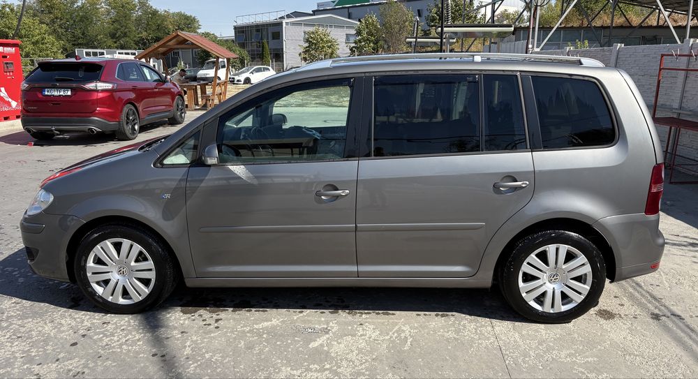 VOLKSWAGEN Touran 2008 — imagine 5