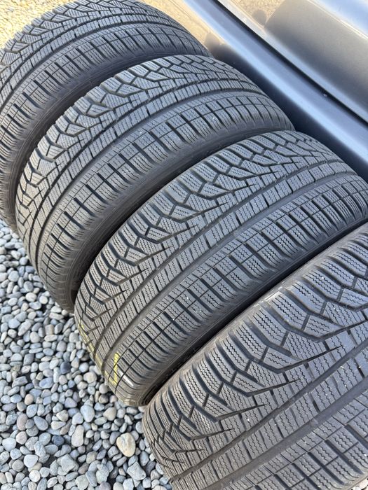 Hankook 215/55/17 M+S / Dot2023 / Ca NOI !