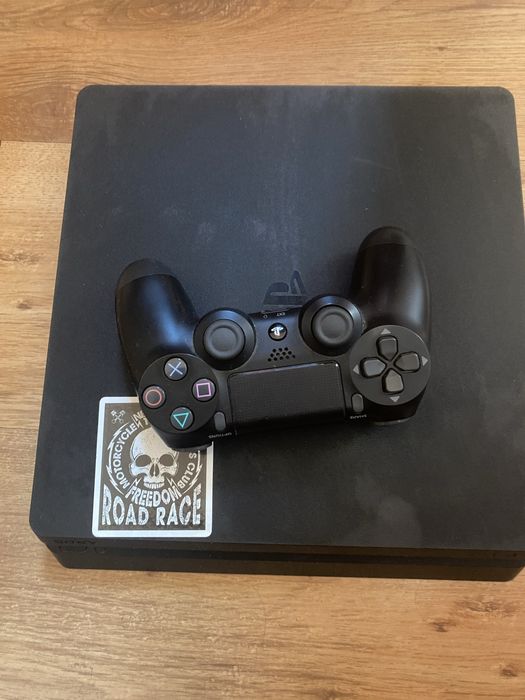 Ps4 Slim + jocuri