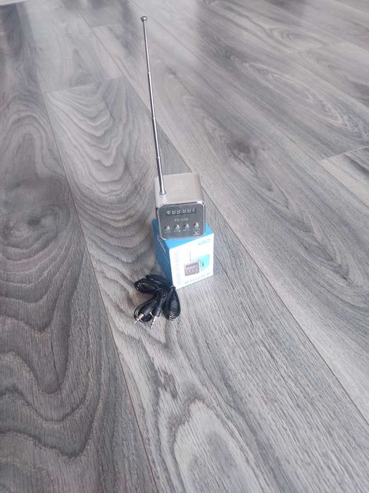 Мини-радиоприемник FM