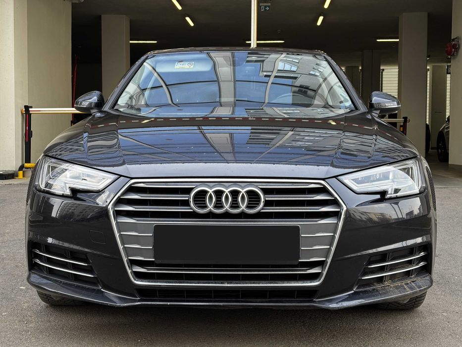 Audi A4 - Sedan - Echipare Ambition