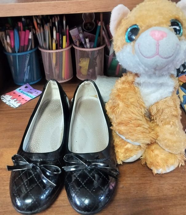 Продам Туфли-35р