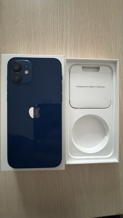 iPhone 12, 64 GB, синий в идеальном состоянии.