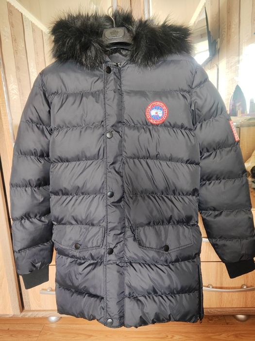 Продаю куртку, новая