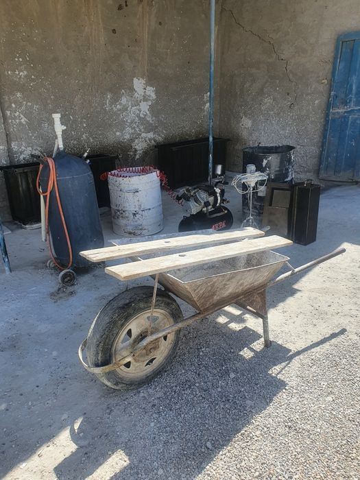 (Евро колиблар) Ишлаб турган пенаблок цехи ускуналари сотилади.