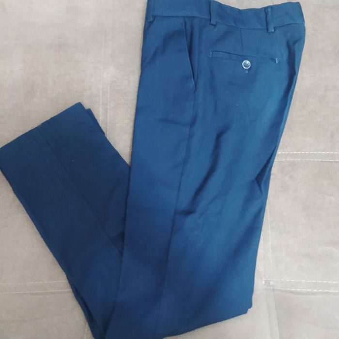 Школьная форма               .