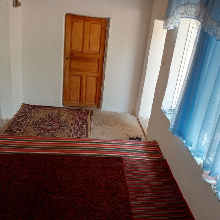 Срочно уи сатилади