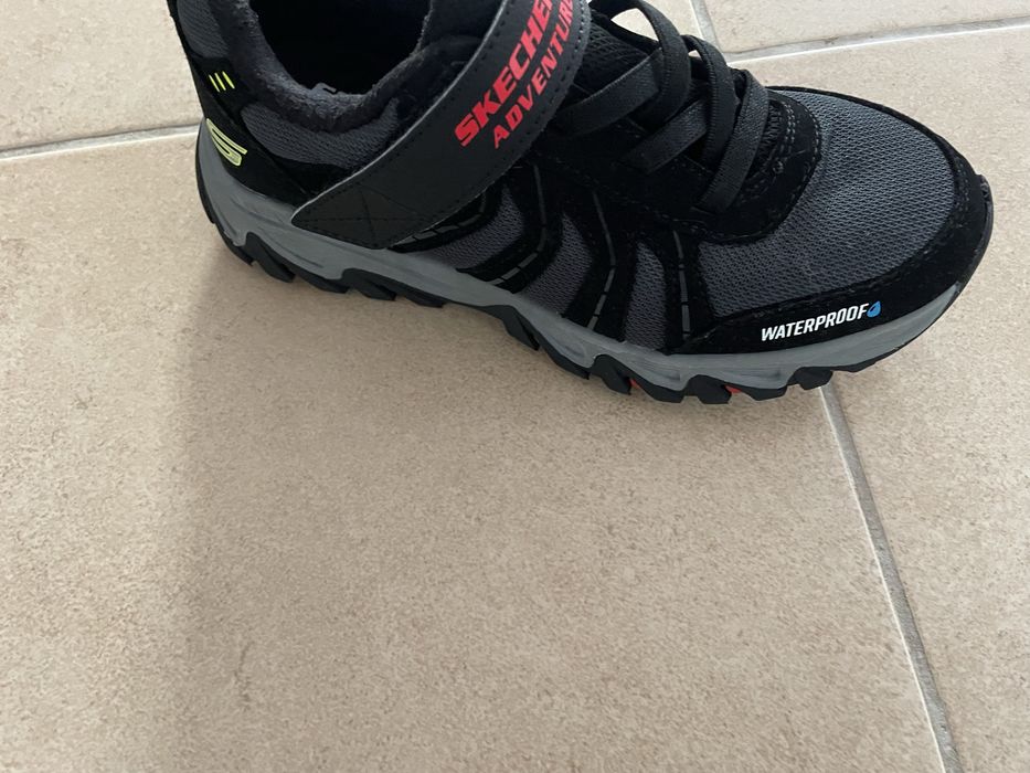 Skechers waterproof 35