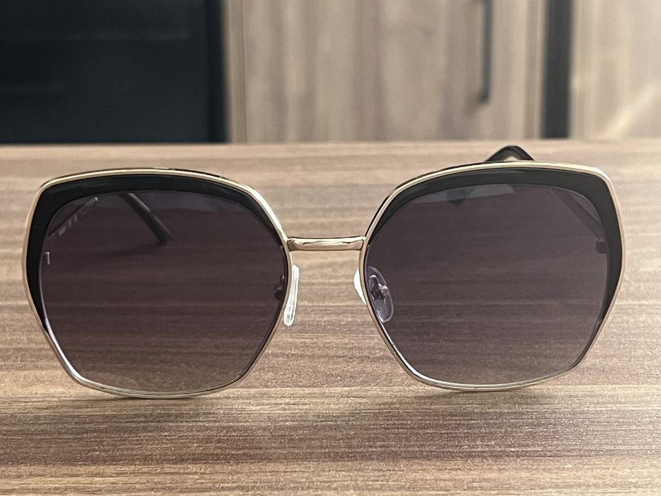 Оригинални слънчеви очила Guess