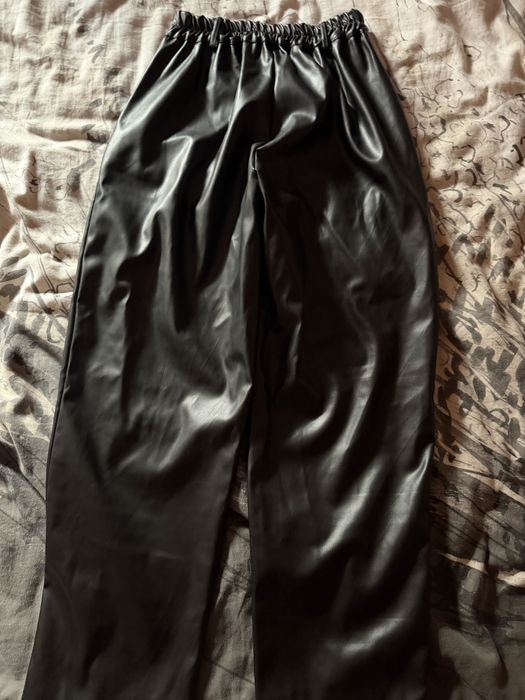 Кожен дамски панталон LBD
