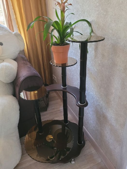 Полка дерево +стекло высота 110