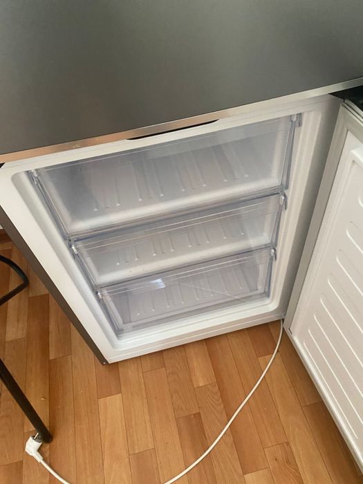 Холодильник BEKO, в идеальном состоянии