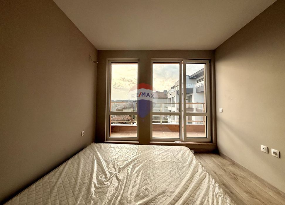 Продава се Двустаен апартамент в Варна, Виница - 69 кв.м за 1142 €/кв.м - Снимка #10