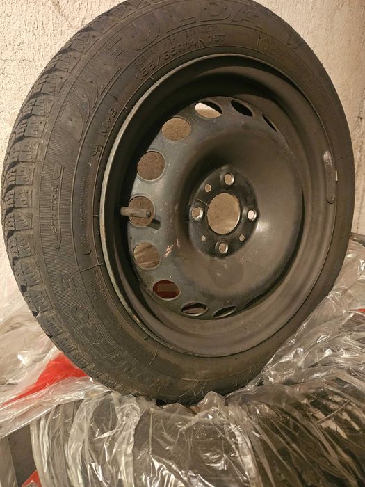 4 зимни гуми Fulda с джанти от Fiat 500