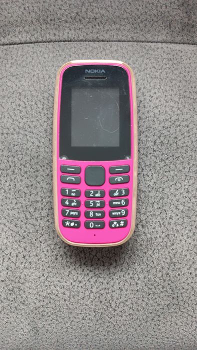Nokia 105 (2019) с 2 корпуса