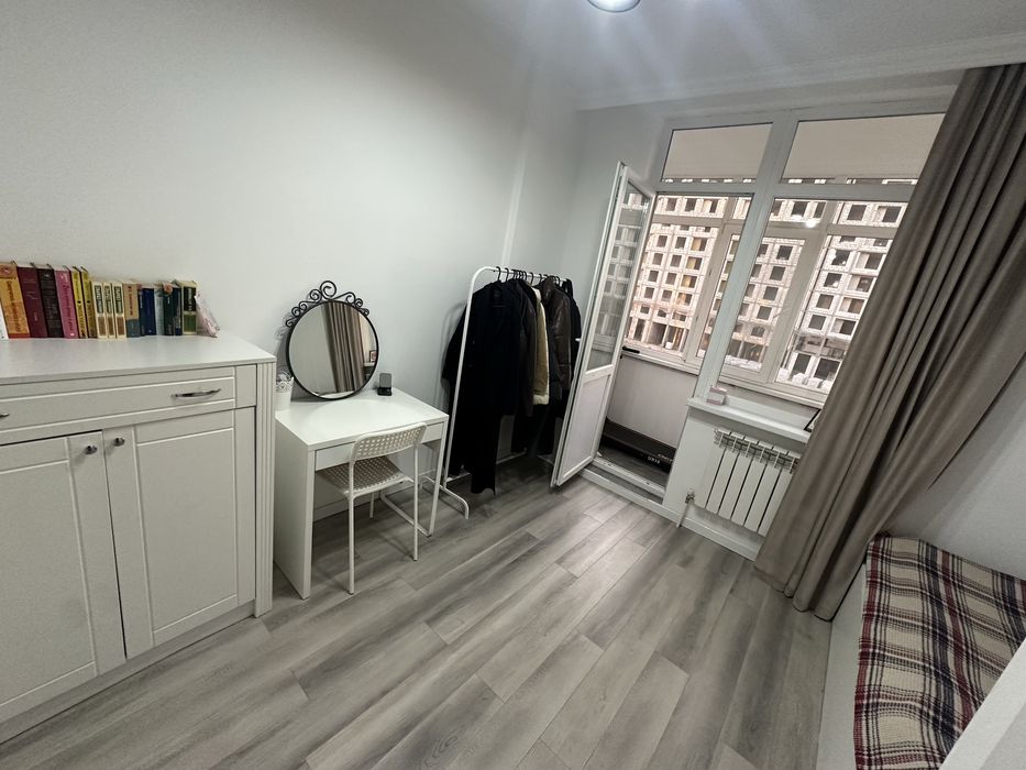 Продается 4хкомн квартира