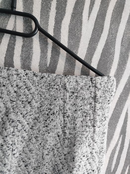 Пола In Wear вълна