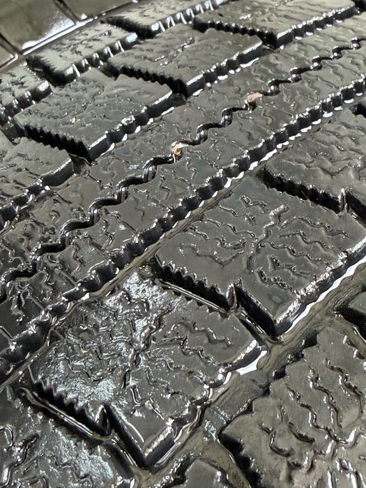 215/65/15 Kumho пара летние шины