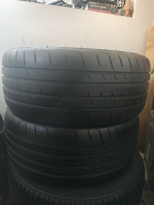 Anvelope 215 35 19