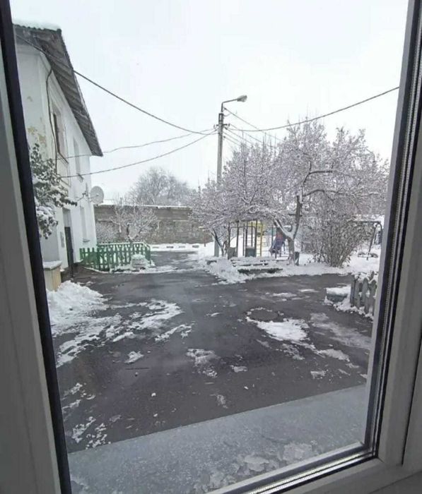 Продам 2к квартиру в кирпичном доме Рабочий!!!