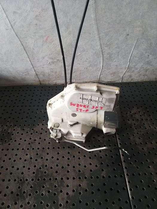 Broasca usa stanga fata suzuki sx4 ey gy 8220279j10