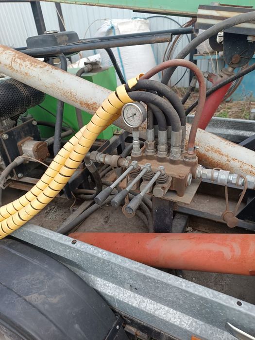 Продам Бурагрегат с прицепом