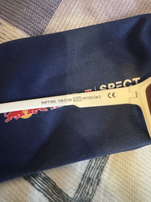 Ochelari de Soare Redbull specs