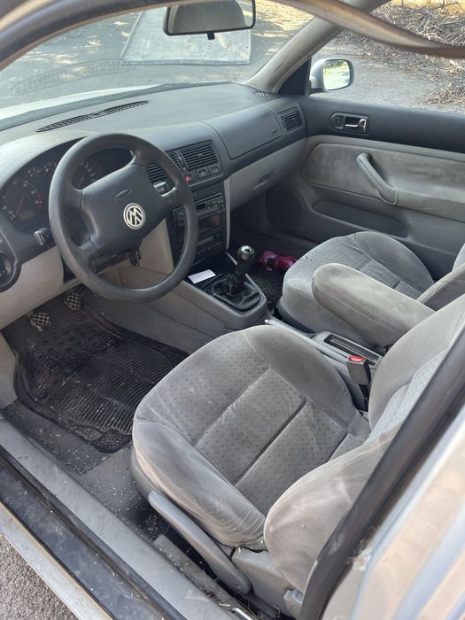 Vw Golf 4 1.6i на части