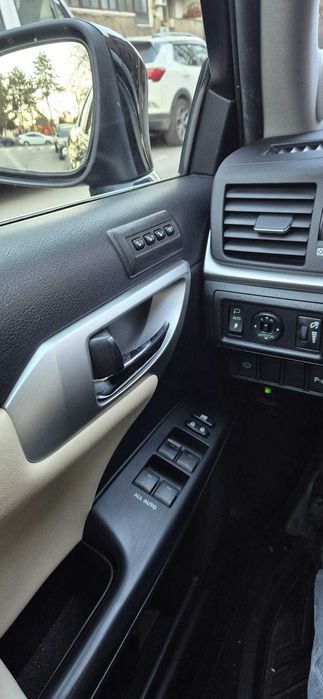 Lexus CT200h Luxury 2012 – 1.8 Hybrid – 171.000 km – Sistem audio Mark Levinson