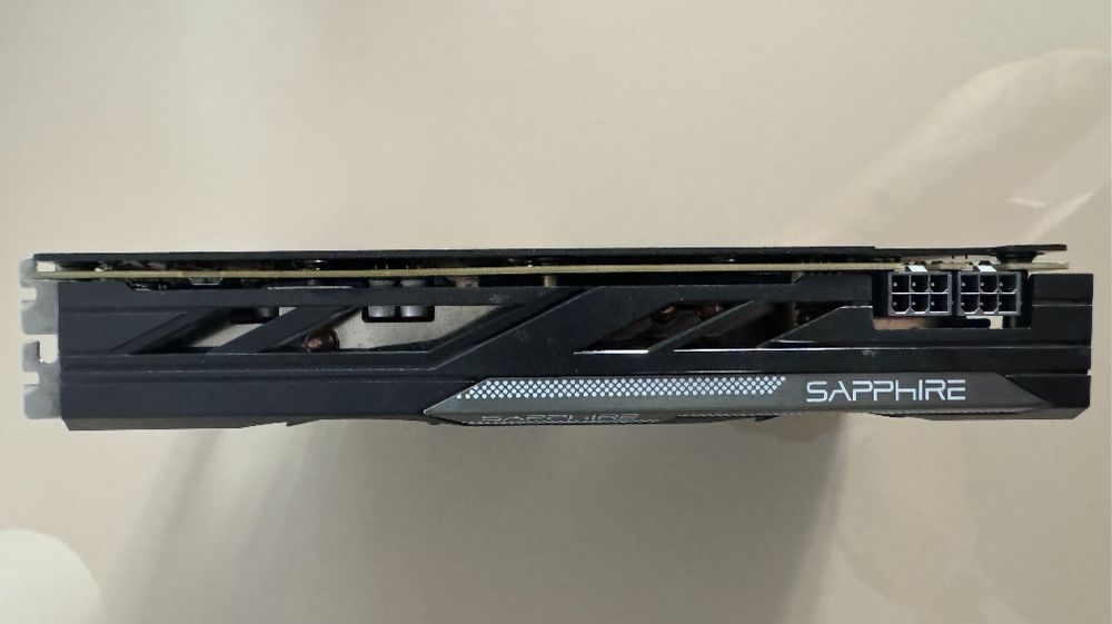 Placa video Nitro Sapphire R9 380
4GB