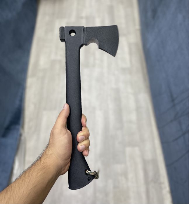 Многофункциональный топор