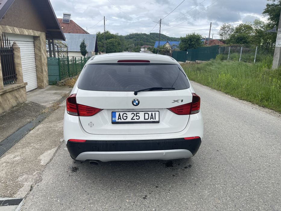 BMW X1 E84 xDrive 20D – 177 CP – 4x4 – Euro 5 – Întreținută foarte bine - primul proprietar pe tara