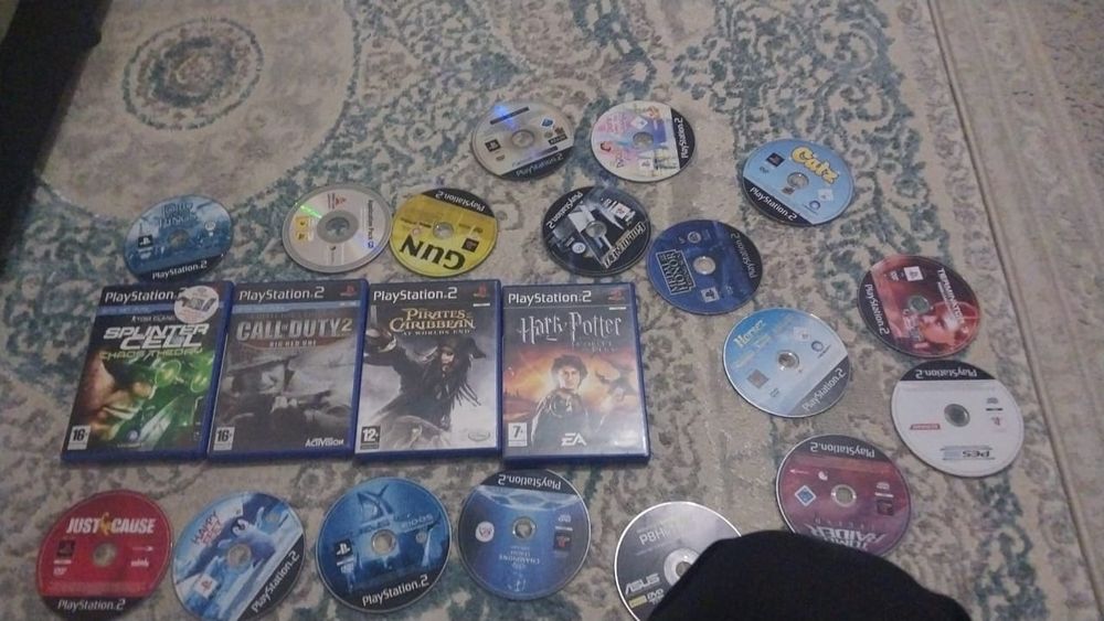 Продам диски на пс 2. Полная комплектация у игр в коробках