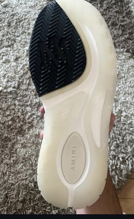 Adidasi amiri barbati