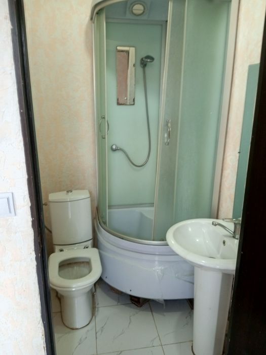 2 коната времянка ұзақ уақытқа арендаға беріледі