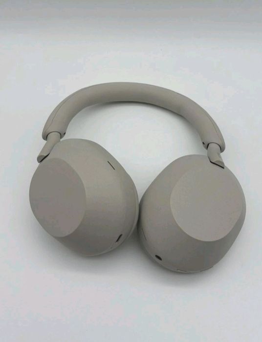 Căști Sony wh-1000xm5 defecte vând/dezmembrez