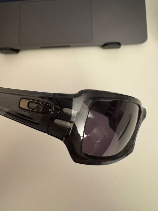 слънчеви очила oakley от 2 ноември