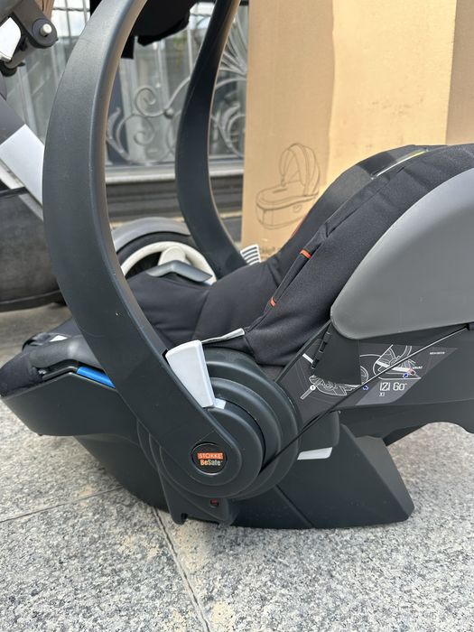 Продам коляску 3в1 Stokke Crusi
