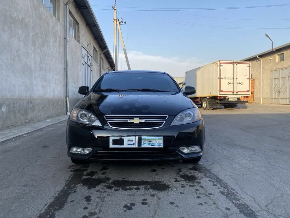 Chevrolet Gentra 1.5 Gbo qora navarotlari bor