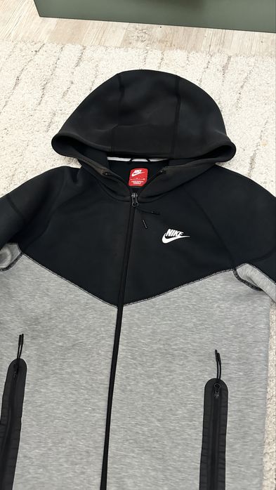 nike tech fleece original