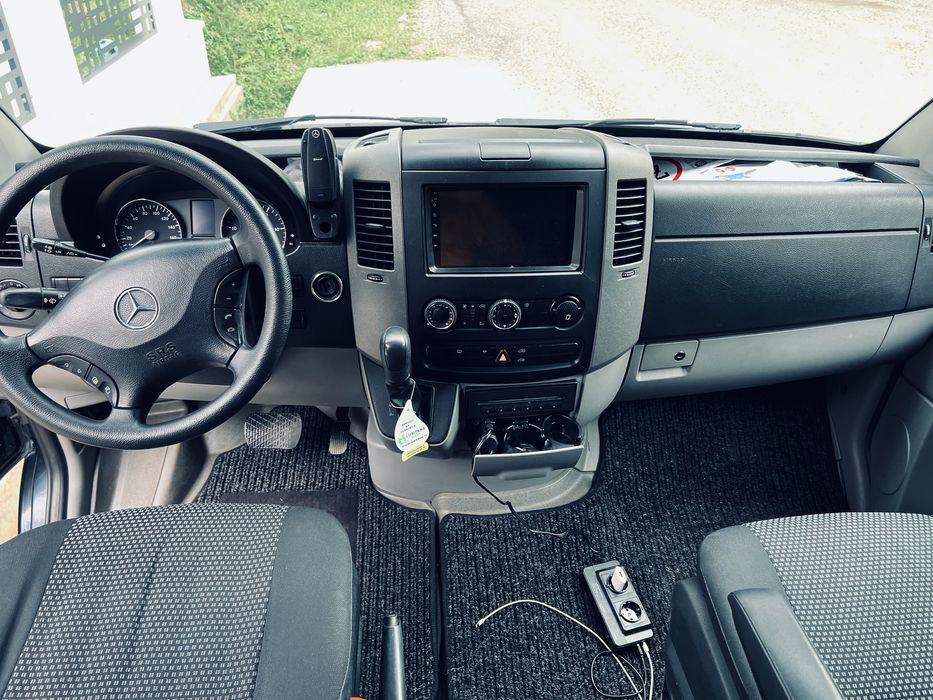 Mercedes benz sprinter 318 automat