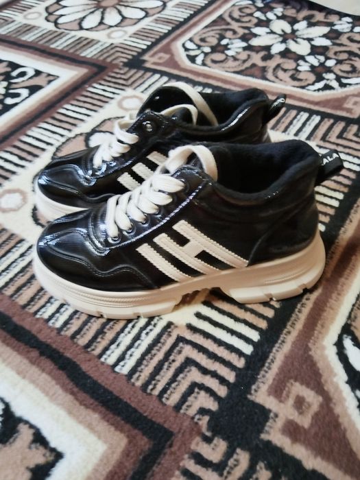 Краспока туфлы сатылады