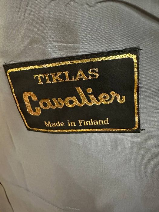 Мужской костюм тройка