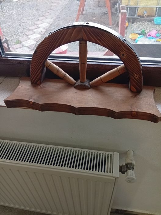 Vând ornamente rustice